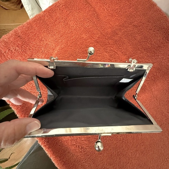 Bijoux Terner Black Convertible Kisslock Evening Bag Crossbody Or Clutch - Picture 4 of 6